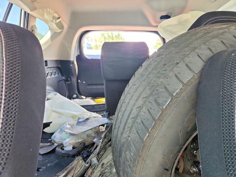 68781756 :رقم المزاد ، JTMWFREV3JJ161049 vin ، 2018 Toyota Rav4 مزاد بيع