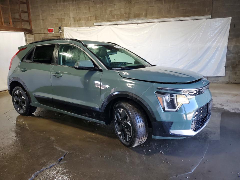 2024 Kia Niro მანქანა იყიდება აუქციონზე, vin: KNDCR3L17R5122203, აუქციონის ნომერი: 70330446