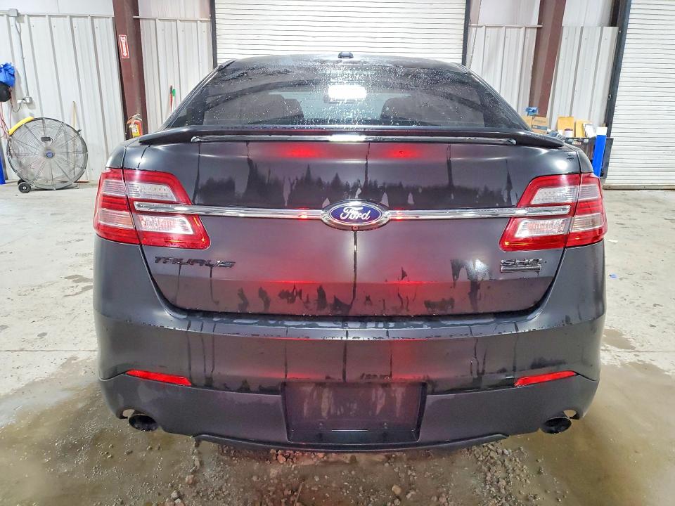 68110206 :رقم المزاد ، 1FAHP2KT6FG169477 vin ، 2015 Ford Taurus مزاد بيع