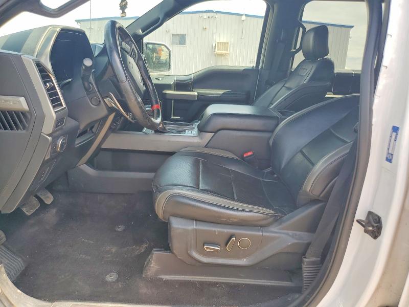 67083836 :رقم المزاد ، 1FTFW1RG5JFB45385 vin ، 2018 Ford F150 مزاد بيع