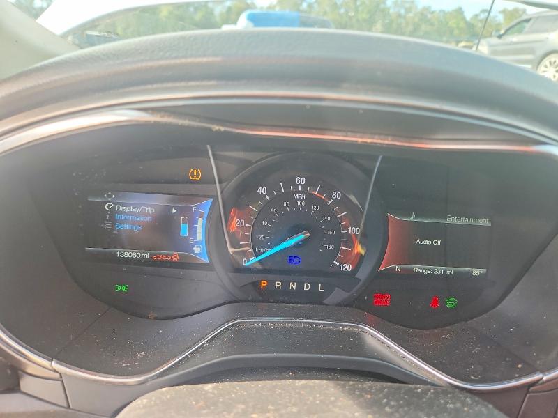 69230736 :رقم المزاد ، 3FA6P0LU2HR393179 vin ، 2017 Ford Fusion مزاد بيع