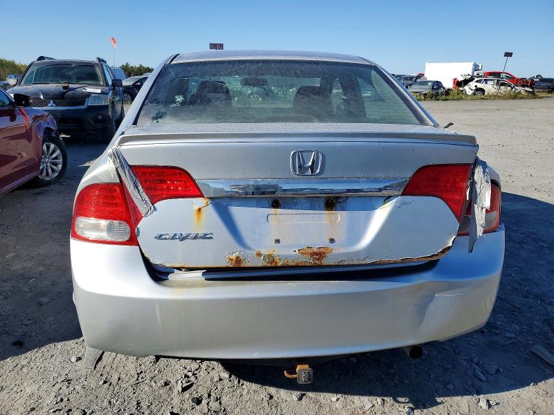 60656476 :رقم المزاد ، 2HGFA1F68BH000952 vin ، 2011 Honda Civic مزاد بيع