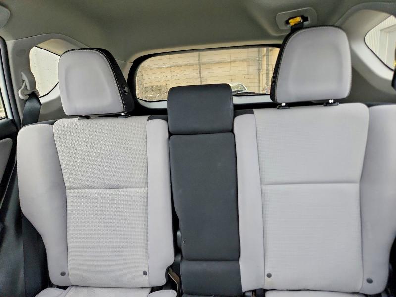 Продажа на аукционе авто 2017 Toyota Rav4, vin: 2T3RFREV8HW556708, номер лота: 70429426
