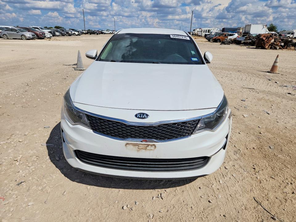 2018 Kia Optima მანქანა იყიდება აუქციონზე, vin: 5XXGT4L36JG257439, აუქციონის ნომერი: 68497416