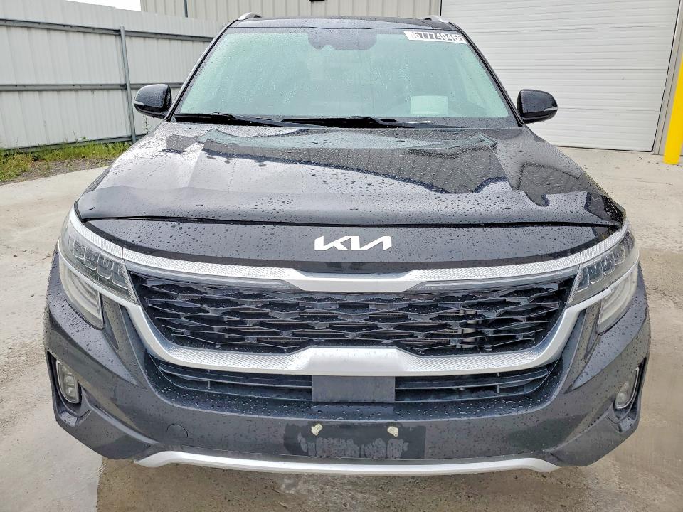 2022 Kia Seltos მანქანა იყიდება აუქციონზე, vin: KNDETCA29N7284211, აუქციონის ნომერი: 67774046
