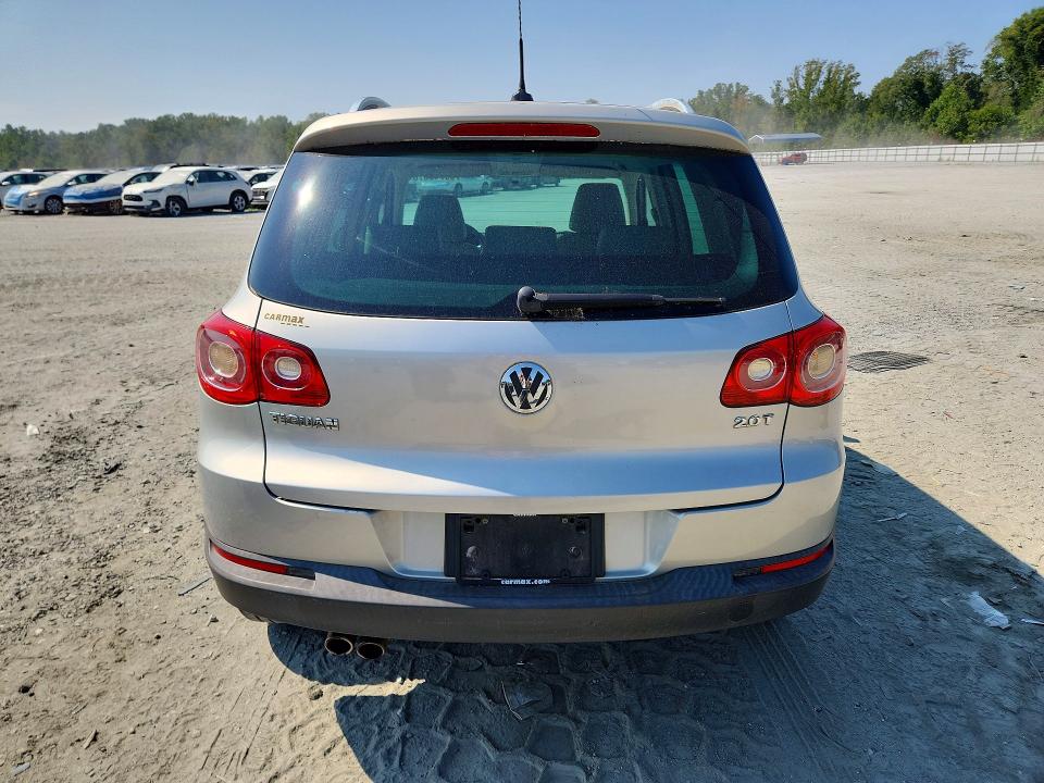 Продажа на аукционе авто 2011 Volkswagen Tiguan, vin: WVGAV7AX8BW522364, номер лота: 69748676