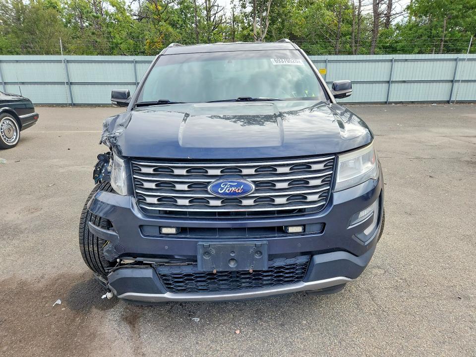 69370526 :رقم المزاد ، 1FM5K8D80HGE31600 vin ، 2017 Ford Explorer مزاد بيع