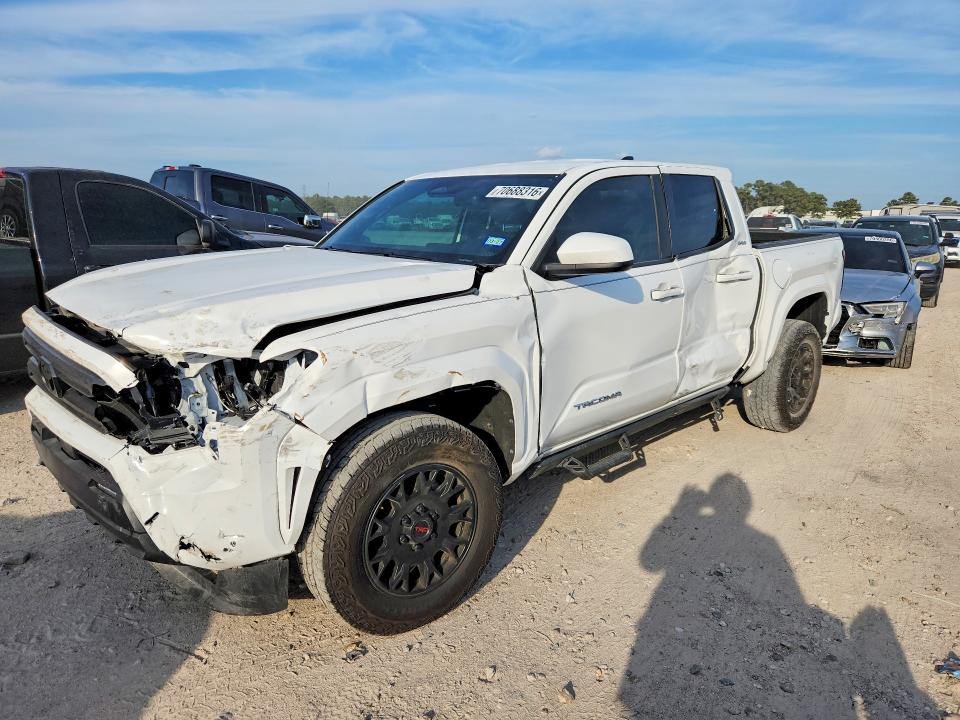 Auction sale of the 2026 Toyota Tacoma, vin: 3TMLB5JN6TM221182, lot number: 70688316