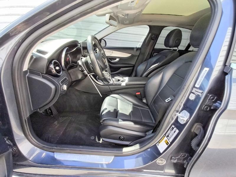 70369946 :رقم المزاد ، 55SWF4KB5FU037052 vin ، 2015 Mercedes-benz C مزاد بيع