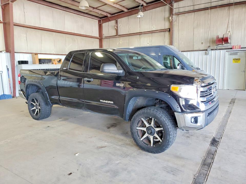 Продаж на аукціоні авто 2017 Toyota Tundra, vin: 5TFUW5F17HX591170        , номер лоту: 68812286