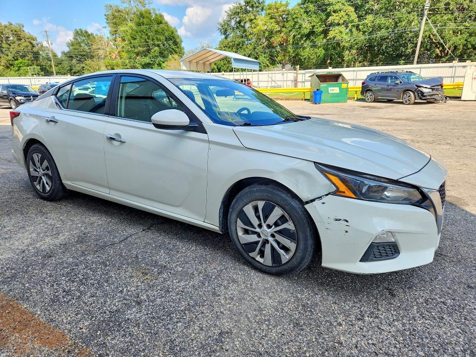 2022 Nissan Altima მანქანა იყიდება აუქციონზე, vin: 1N4BL4BV7NN336681, აუქციონის ნომერი: 67883756