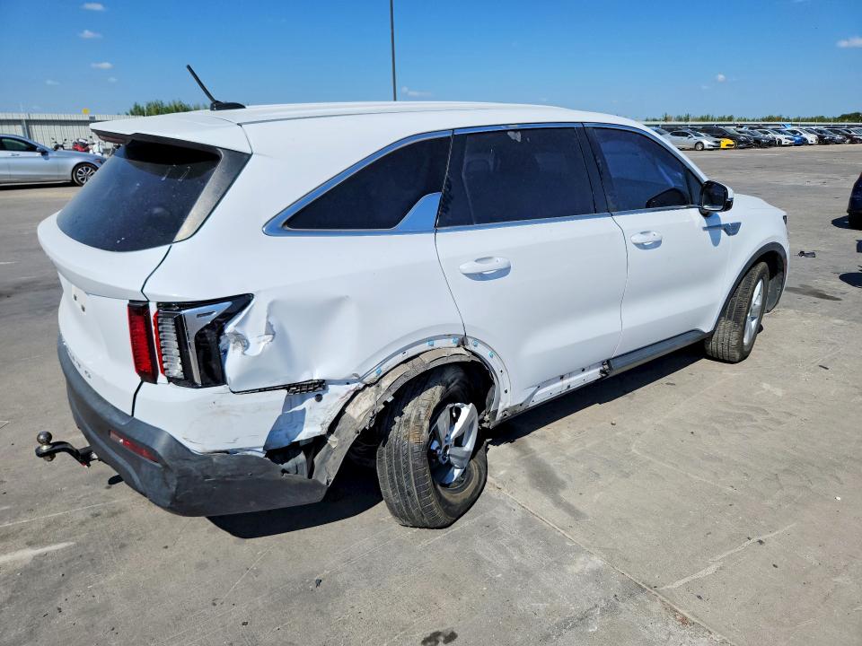 Продажа на аукционе авто 2022 Kia Sorento, vin: 5XYRG4LC2NG128404, номер лота: 67313956