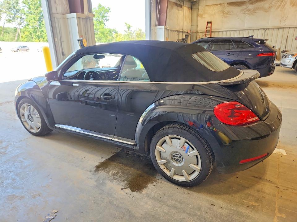 2013 Volkswagen Beetle მანქანა იყიდება აუქციონზე, vin: 3VW5P7AT6DM811885, აუქციონის ნომერი: 66926786