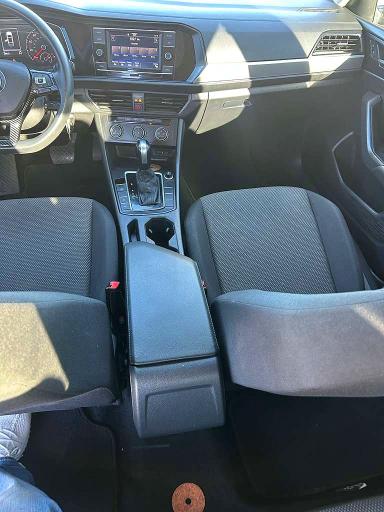 71423846 :رقم المزاد ، 3VWCB7BU3LM018829 vin ، 2020 Volkswagen Jetta مزاد بيع
