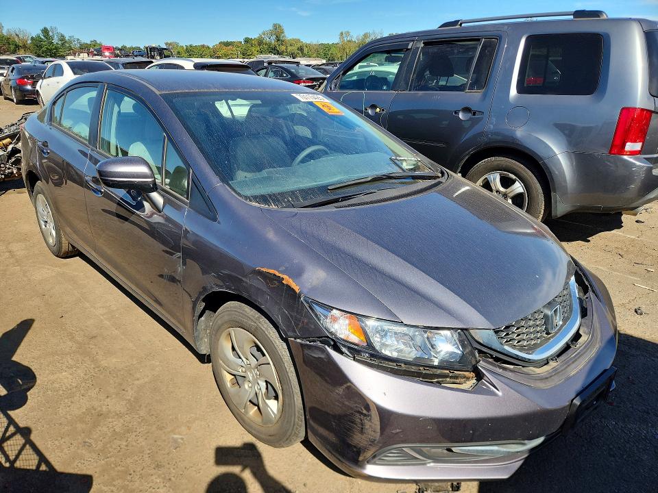 70115426 :رقم المزاد ، 2HGFB2F52FH509824 vin ، 2015 Honda Civic مزاد بيع