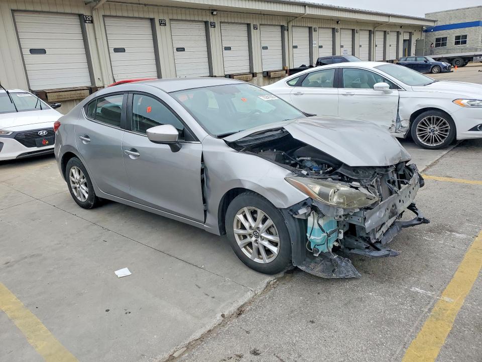 70241926 :رقم المزاد ، JM1BM1U77G1335528 vin ، 2016 Mazda 3 مزاد بيع