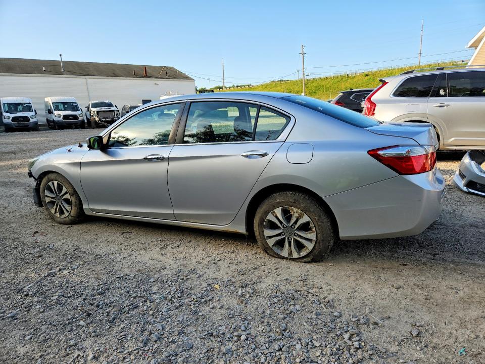 2015 Honda Accord მანქანა იყიდება აუქციონზე, vin: 1HGCR2F35FA124351, აუქციონის ნომერი: 68847726