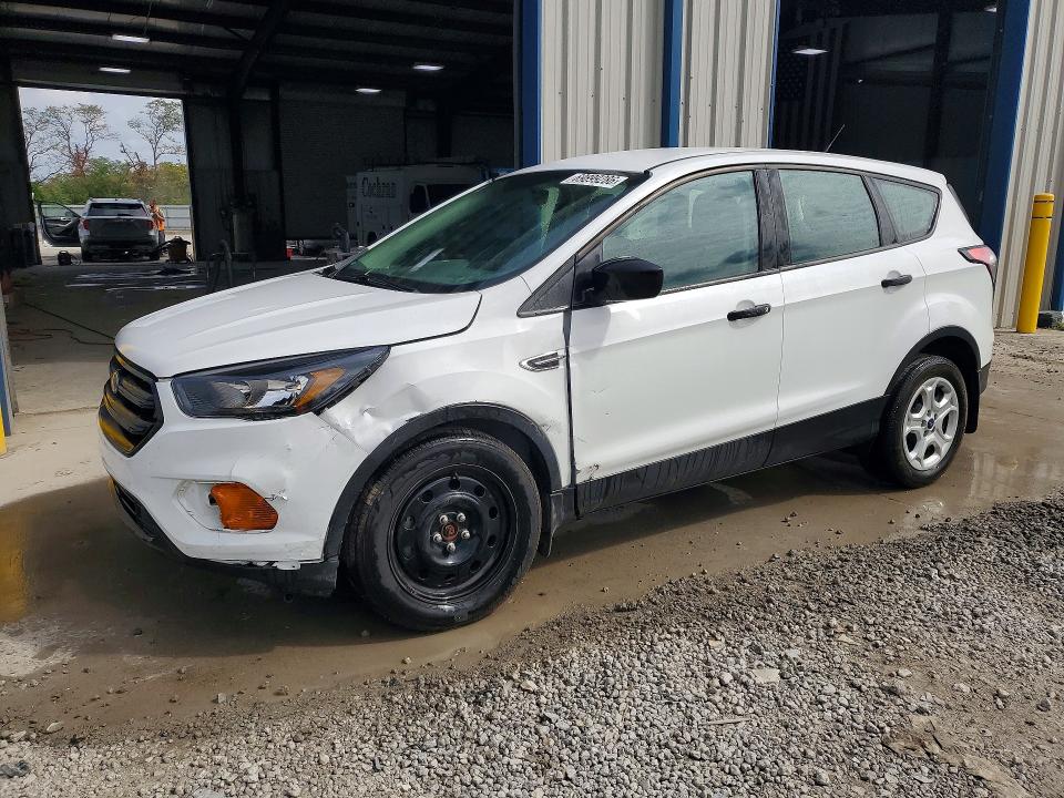 2018 Ford Escape მანქანა იყიდება აუქციონზე, vin: 1FMCU0F70JUB69690, აუქციონის ნომერი: 69899286