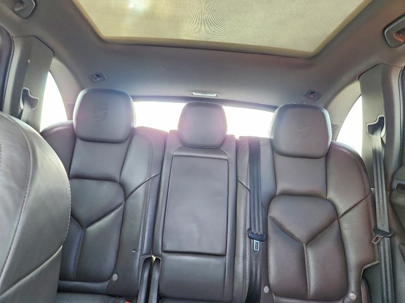 Продаж на аукціоні авто 2017 Porsche Cayenne, vin: WP1AB2A23HLA52418, номер лоту: 70142906