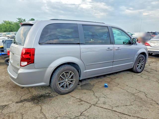 67336076 :رقم المزاد ، 2C4RDGEG0HR786846 vin ، 2017 Dodge Grand Caravan مزاد بيع