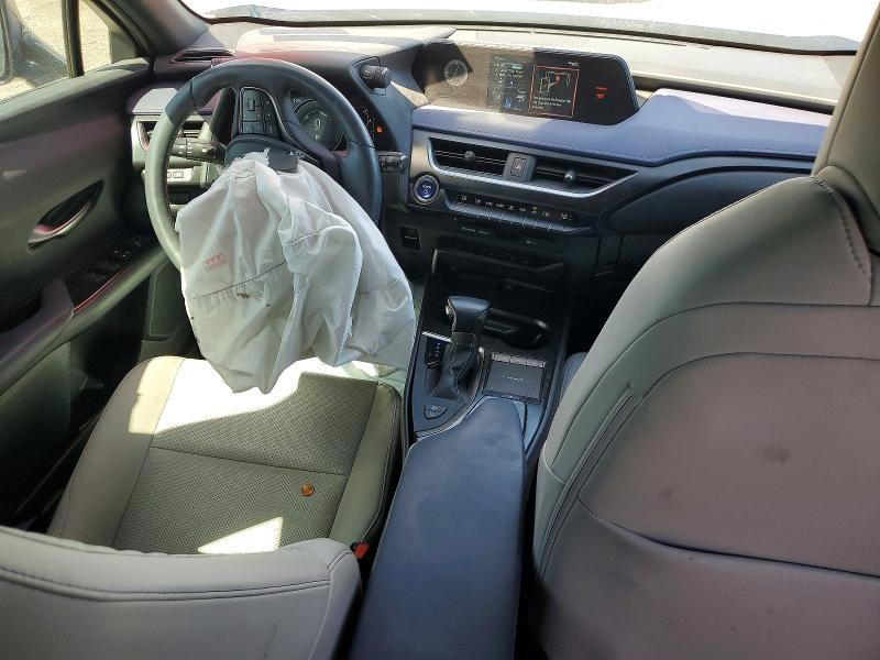 69210806 :رقم المزاد ، JTHP9JBHXM2045632 vin ، 2021 Lexus Ux مزاد بيع
