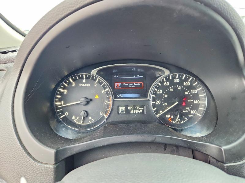 Продажа на аукционе авто 2015 Nissan Altima, vin: 1N4AL3AP0FC211155, номер лота: 70269746