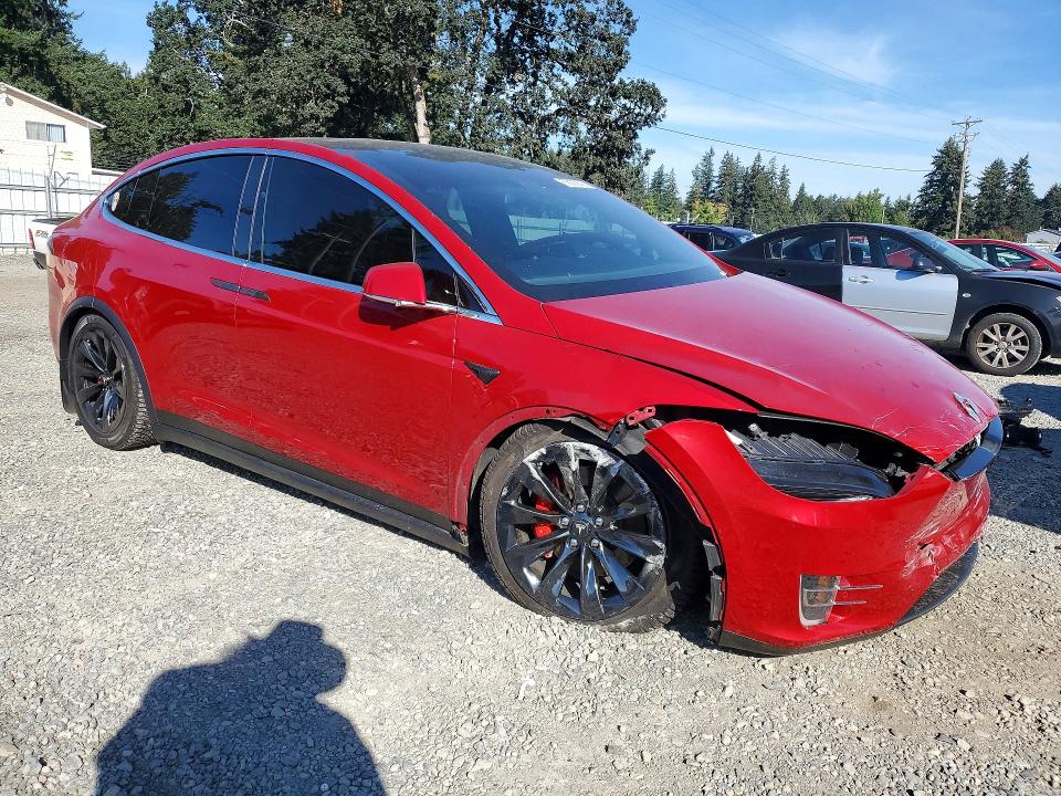 2018 Tesla Model X მანქანა იყიდება აუქციონზე, vin: 5YJXCDE47JF128229, აუქციონის ნომერი: 68206806