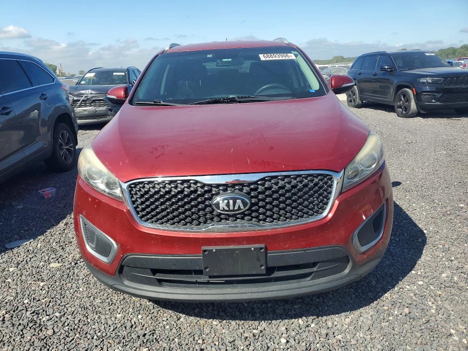 2017 Kia Sorento მანქანა იყიდება აუქციონზე, vin: 5XYPG4A59HG196506, აუქციონის ნომერი: 68893906