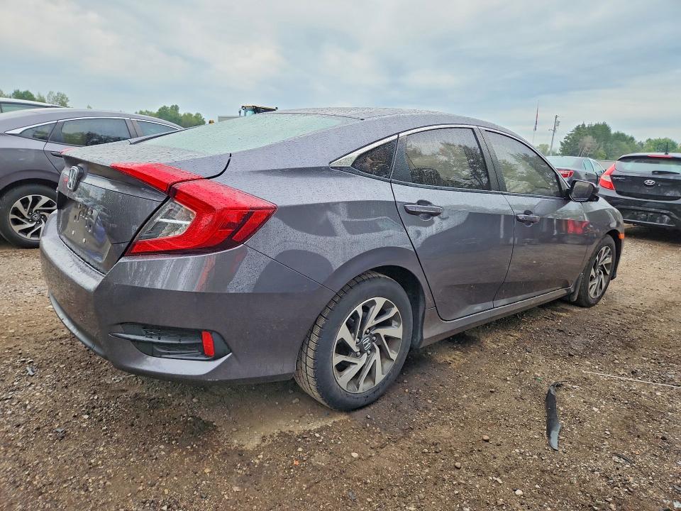 Aukcja sprzedaży 2017 Honda Civic, vin: 2HGFC2F83HH039247, numer aukcji: 65830036