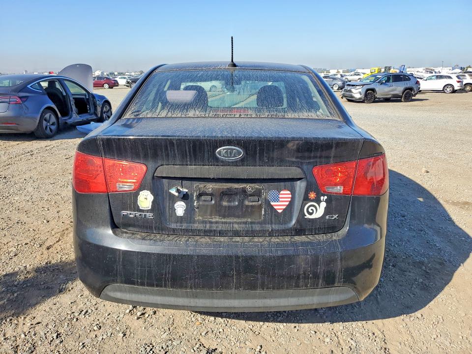 67833496 :رقم المزاد ، KNAFU4A29C5616354 vin ، 2012 Kia Forte مزاد بيع