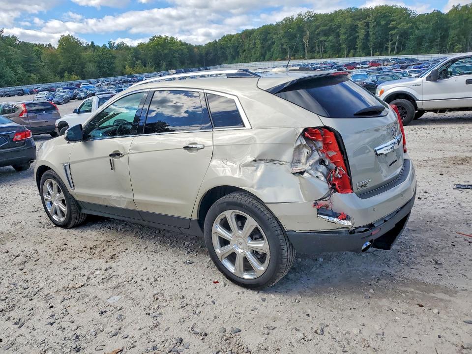2015 Cadillac Srx მანქანა იყიდება აუქციონზე, vin: 3GYFNFE33FS622170, აუქციონის ნომერი: 69737846