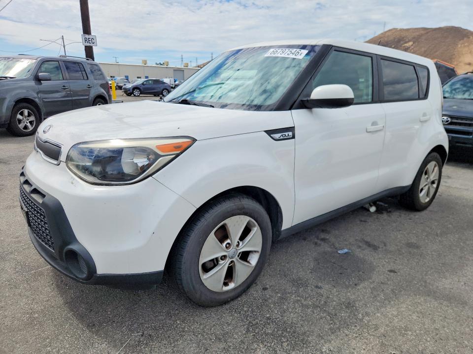66797546 :رقم المزاد ، KNDJN2A21F7186620 vin ، 2015 Kia Soul مزاد بيع