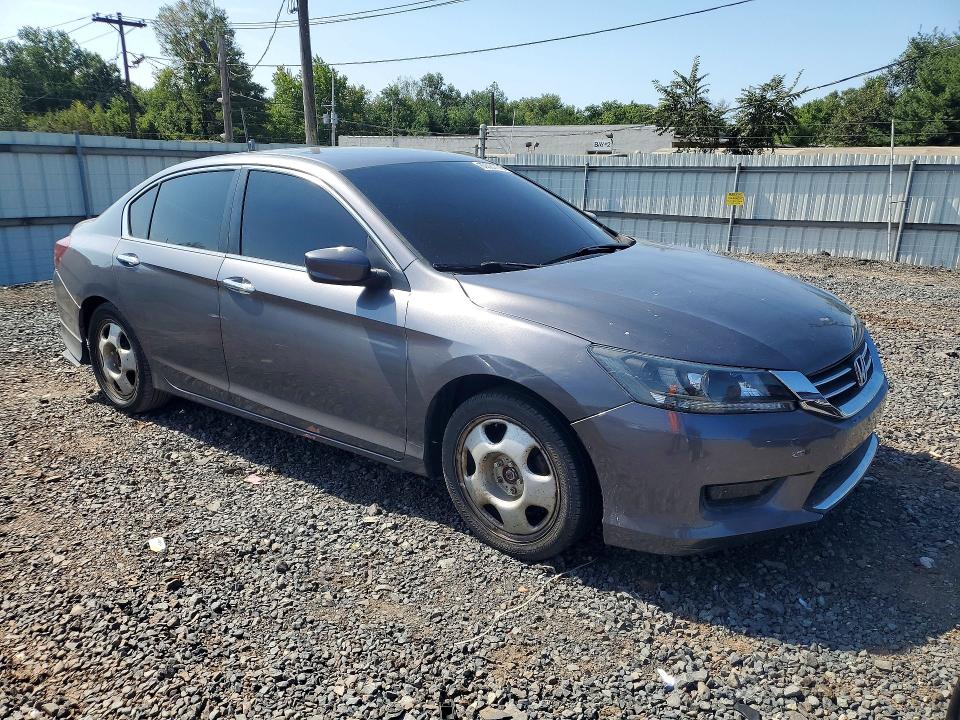2013 Honda Accord მანქანა იყიდება აუქციონზე, vin: 1HGCR2E33DA118028, აუქციონის ნომერი: 69381076