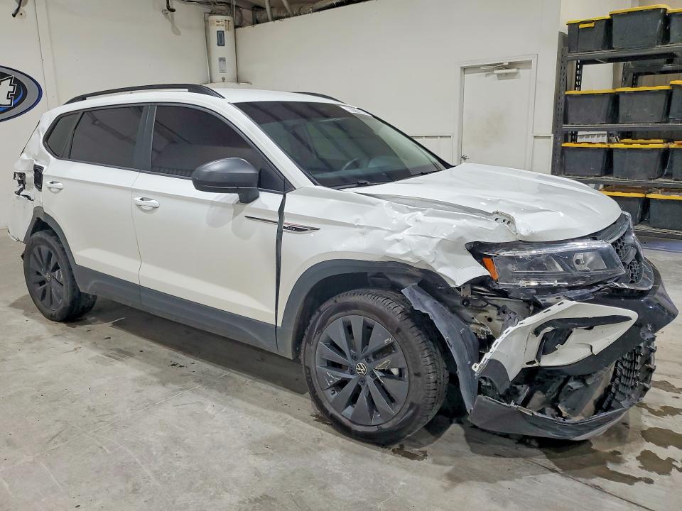 Продаж на аукціоні авто 2024 Volkswagen Taos, vin: 3VV5X7B24RM130772, номер лоту: 69118306