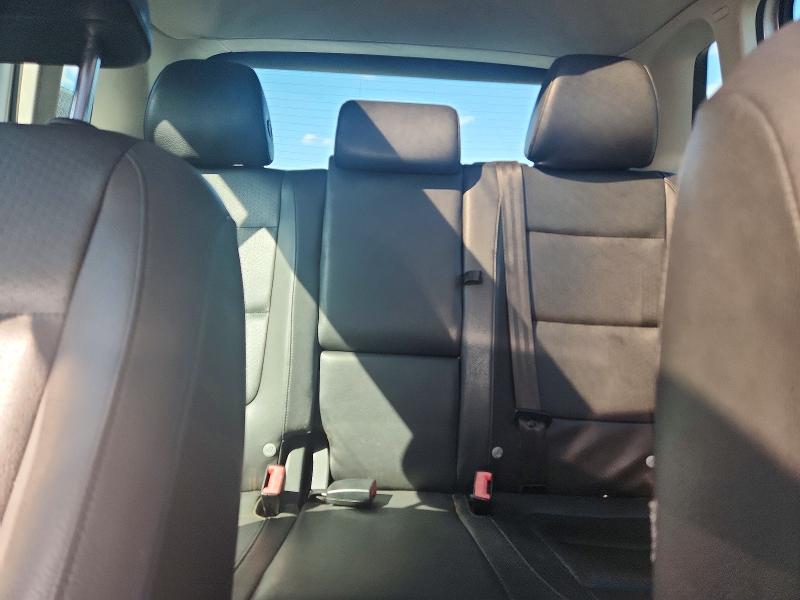 70448756 :رقم المزاد ، WVGAV7AX0FW516497 vin ، 2015 Volkswagen Tiguan مزاد بيع