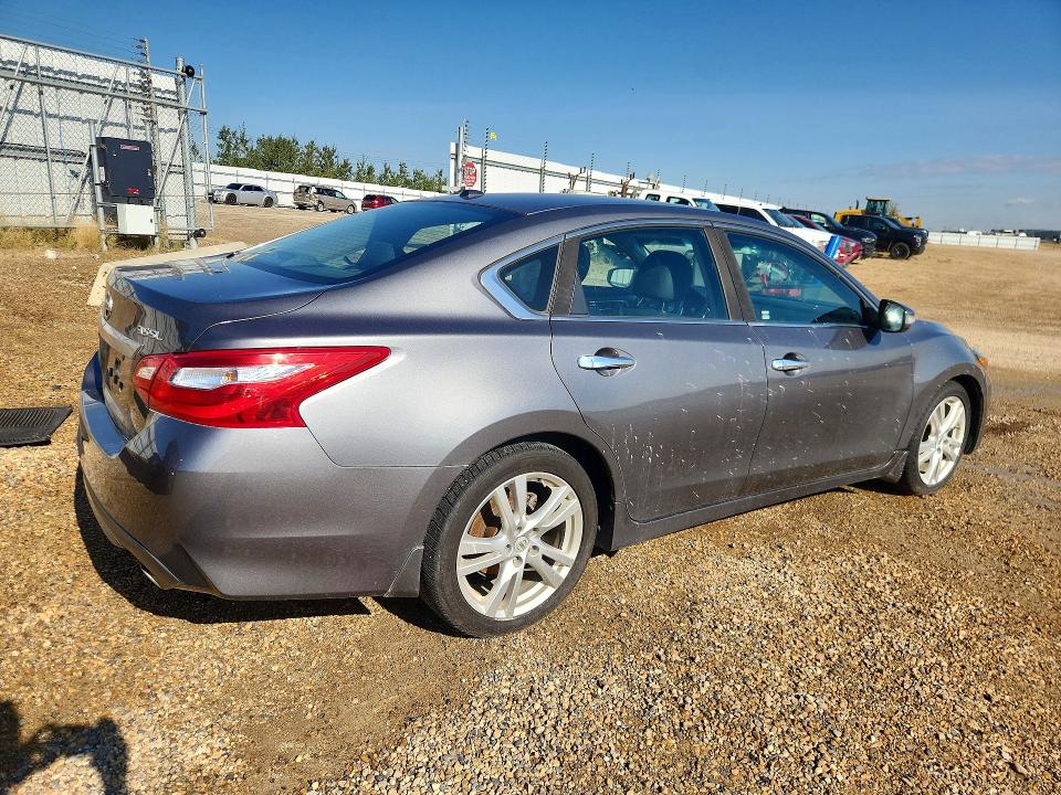 Auction sale of the 2016 Nissan Altima, vin: 1N4BL3AP8GN382004, lot number: 67993136