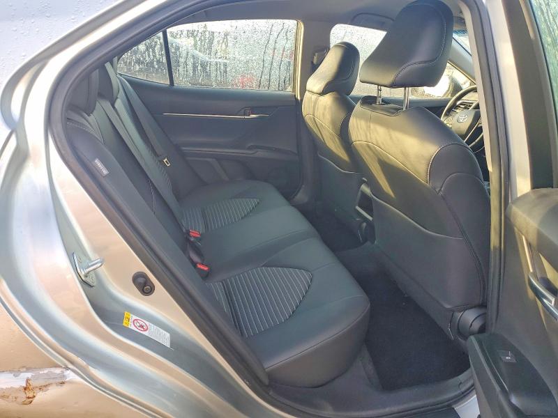 Продаж на аукціоні авто 2018 Toyota Camry, vin: JTNB11HK9J3051364, номер лоту: 70953366