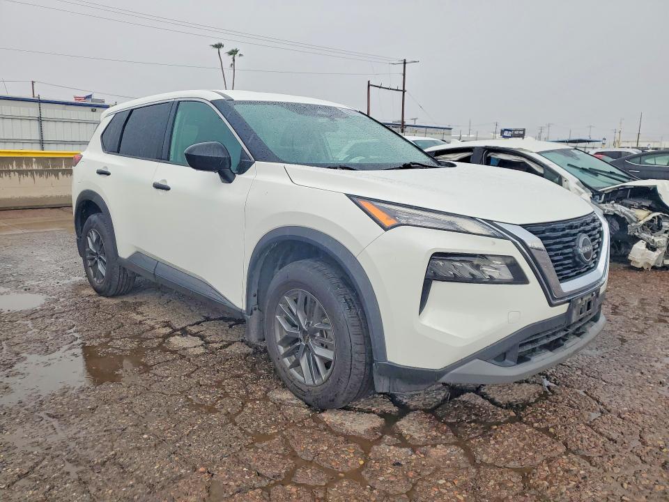 70710306 :رقم المزاد ، 5N1BT3AA1PC806717 vin ، 2023 Nissan Rogue مزاد بيع
