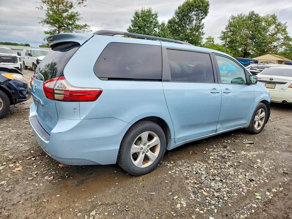 Aukcja sprzedaży 2015 Toyota Sienna, vin: 5TDKK3DC5FS612287, numer aukcji: 69919236