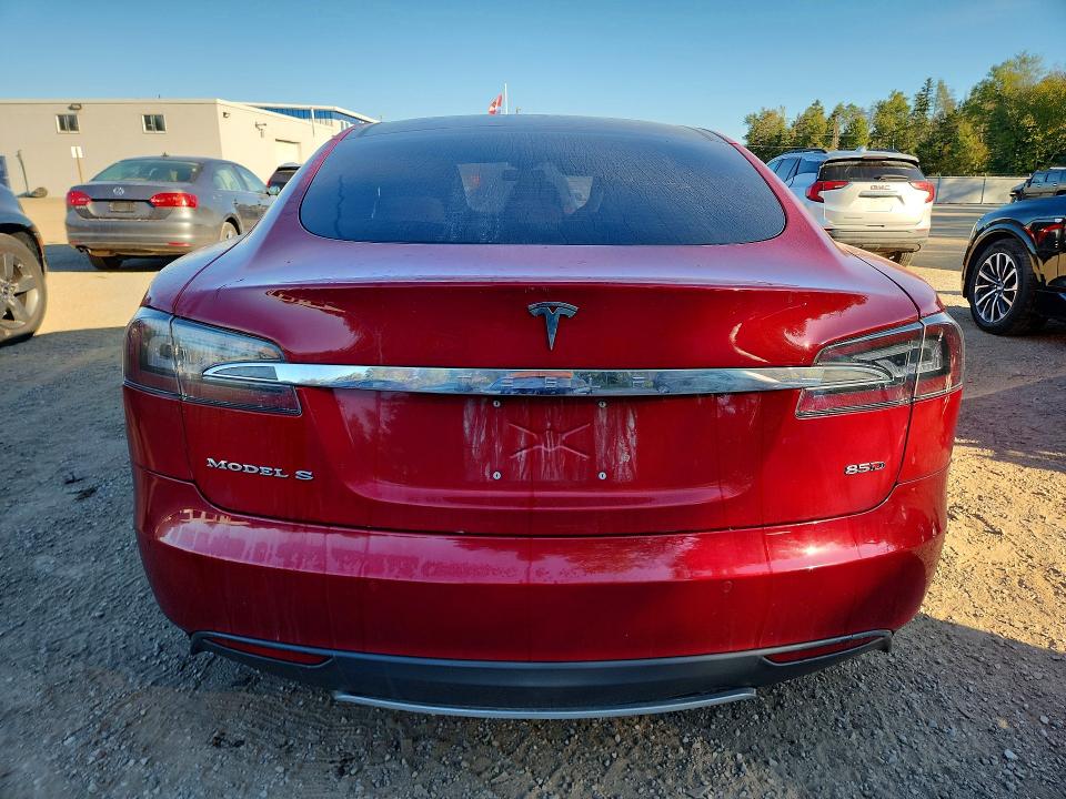Продажа на аукционе авто 2015 Tesla Model S, vin: 5YJSA1H23FF080454, номер лота: 68165066