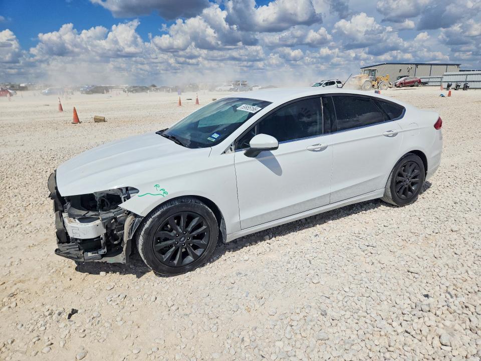 69955166 :رقم المزاد ، 3FA6P0H75HR380106 vin ، 2017 Ford Fusion مزاد بيع