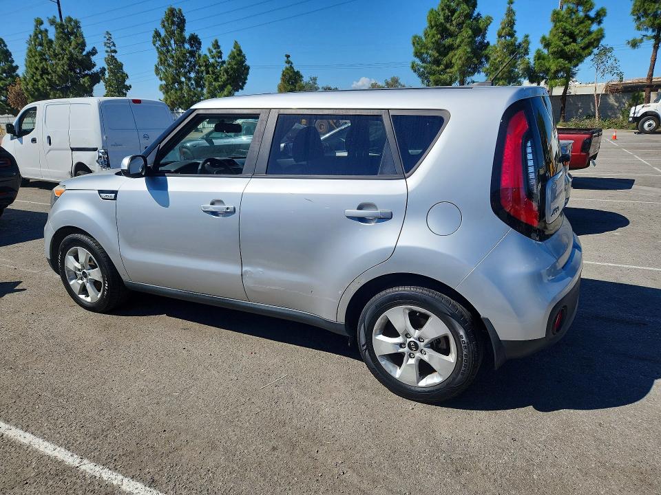 Продаж на аукціоні авто 2018 Kia Soul, vin: KNDJN2A27J7622329, номер лоту: 70656436