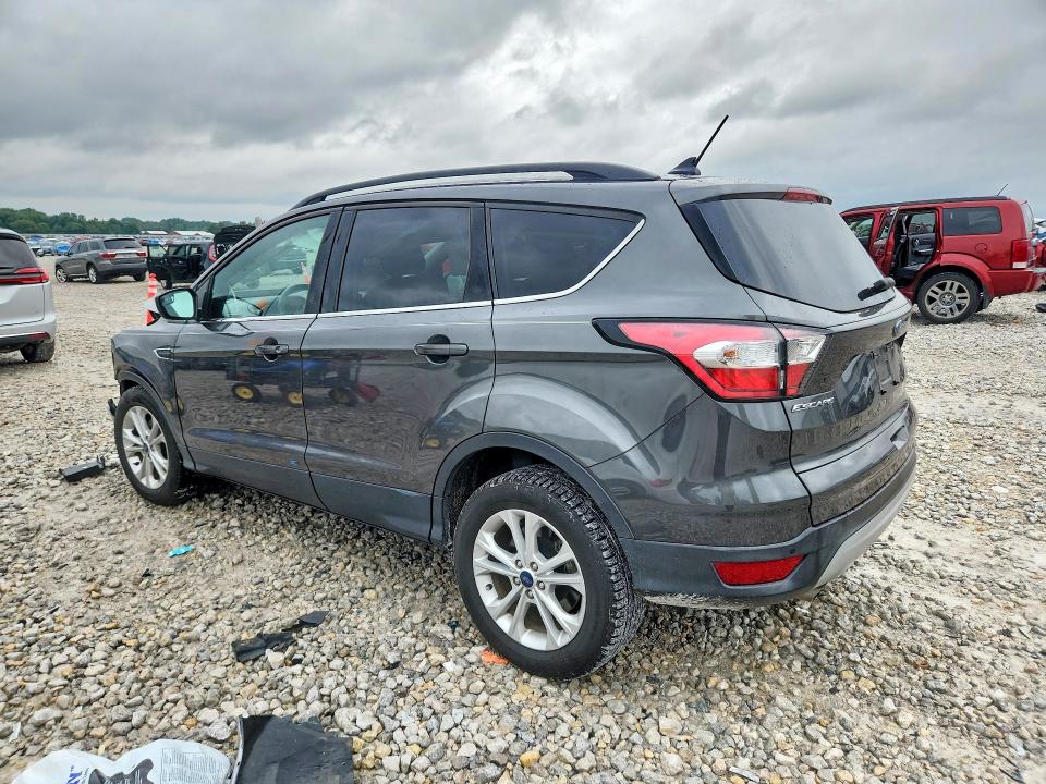 68305846 :رقم المزاد ، 1FMCU0HD3JUB20812 vin ، 2018 Ford Escape مزاد بيع