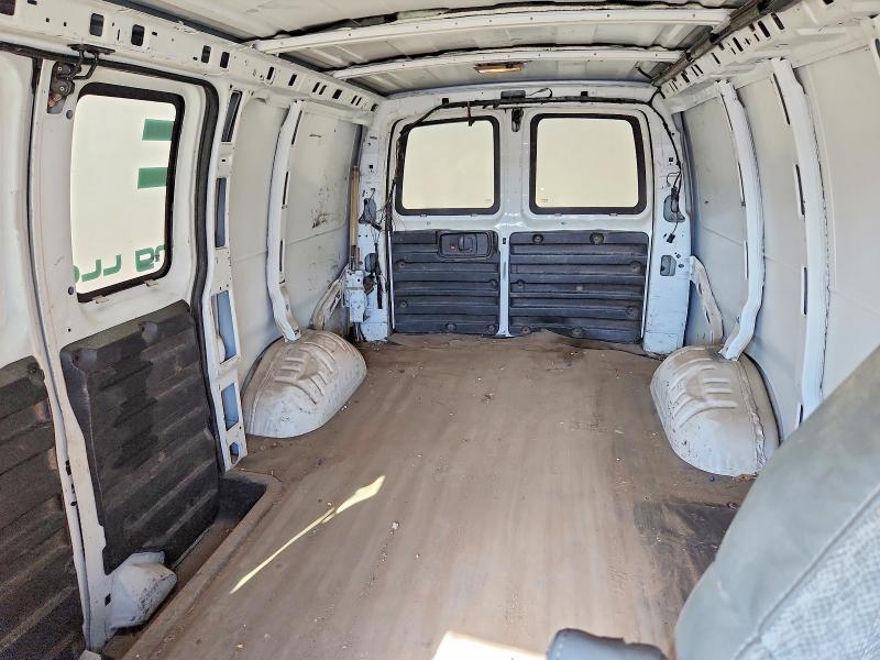 66017486 :رقم المزاد ، 1GCWGFBA1B1105416 vin ، 2011 Chevrolet Express 2500 مزاد بيع