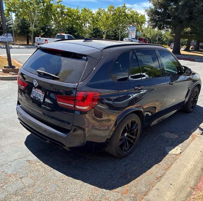 70188926 :رقم المزاد ، 5YMKT6C59G0R78234 vin ، 2016 Bmw X5 مزاد بيع
