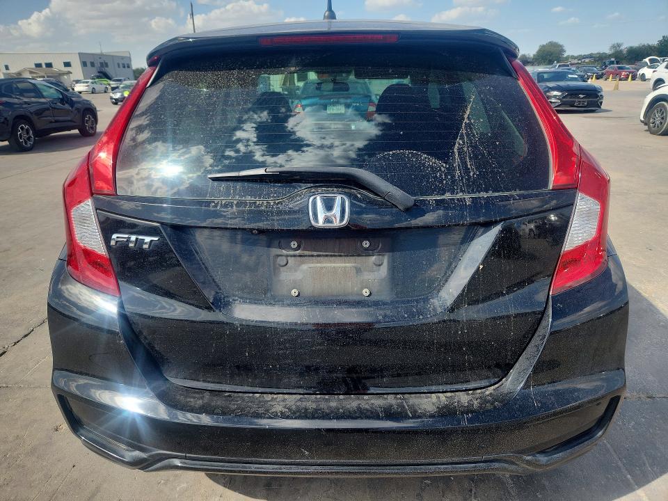 69233086 :رقم المزاد ، 3HGGK5H45KM729559 vin ، 2019 Honda Fit مزاد بيع