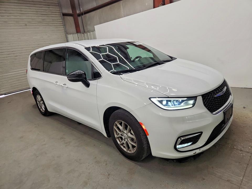 Продаж на аукціоні авто 2026 Chrysler Pacifica, vin: 2C4RC1BG2TR230230, номер лоту: 70161676