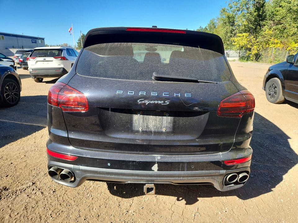 Продажа на аукционе авто 2015 Porsche Cayenne, vin: WP1AB2A26FLA57125, номер лота: 69431066