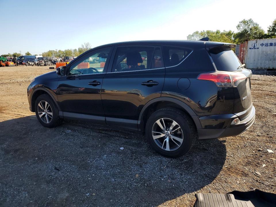Продажа на аукционе авто 2018 Toyota Rav4, vin: 2T3RFREV7JW704997, номер лота: 67662656