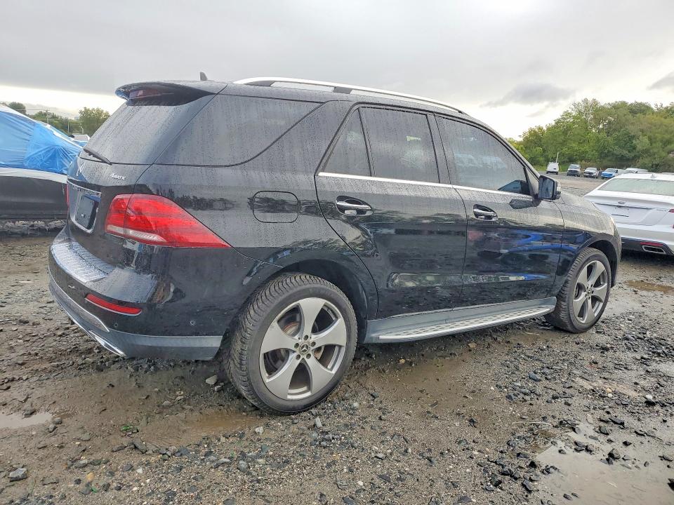 Продажа на аукционе авто 2018 Mercedes-benz Gle, vin: 4JGDA5HB9JB017270, номер лота: 70419536
